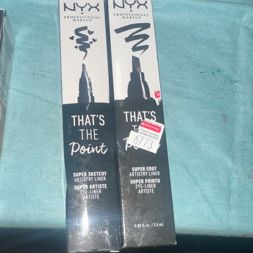 NYX 'That's The Point' and 'That's The Super Edgy' Eyeliner Duo